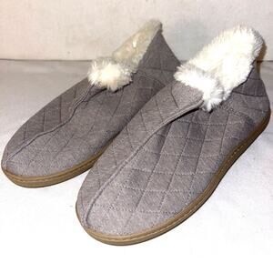 Old Navy Quilted Faux-Fur-Lined Bootie Slippers For Women Gray sz 10 NWOT
